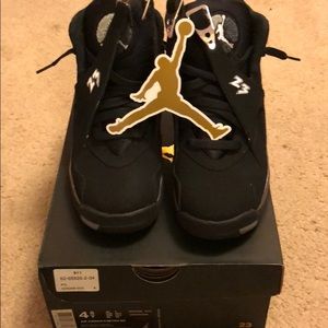 Air Jordan retro 8 gs 4.5Y